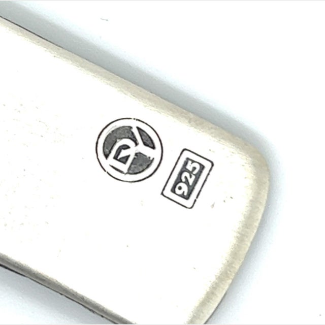 David Yurman 1990s David Yurman Estate Griffen Dog Tag Sterling Silver For Sale - Image 4 of 6