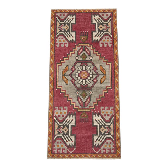 Turkish Yastik Rug 1'5" x 2'11" For Sale