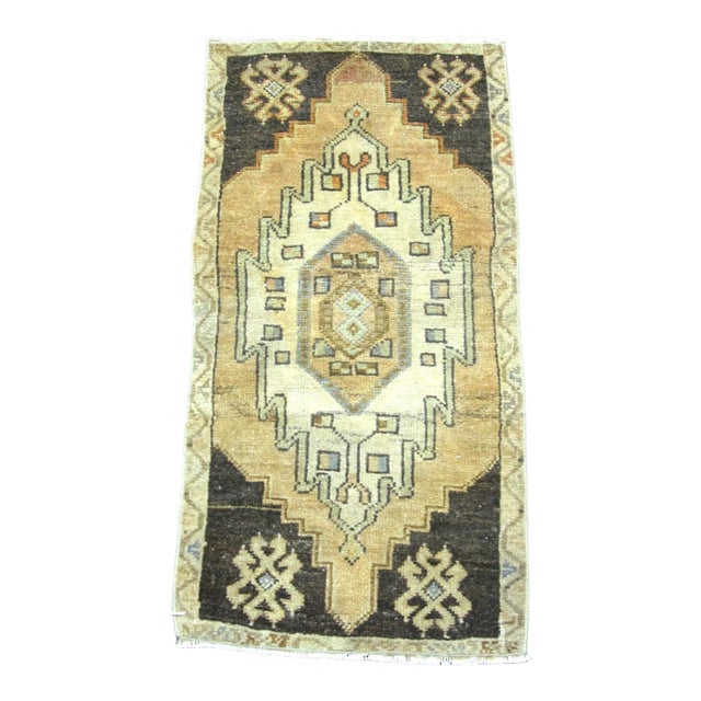 Vintage Turkish Anatolian Rug For Sale