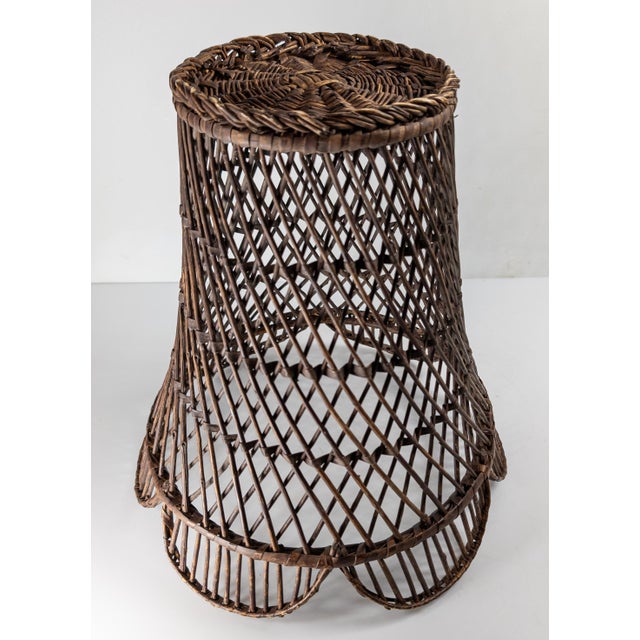 20th Century American Primitive Rustic Willow Woven Decorative Basket For Sale - Image 13 of 14
