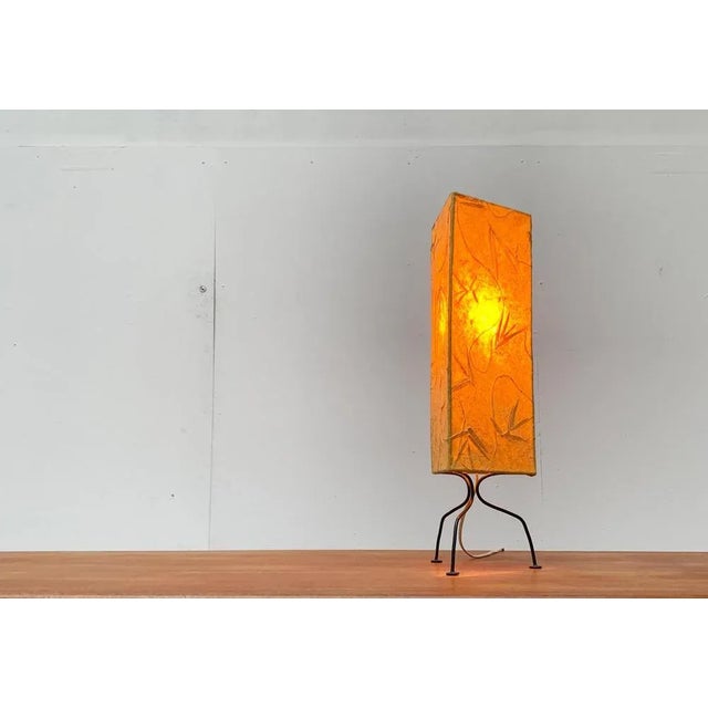 Beige Mid-Century Tripod Paper Table Lamp For Sale - Image 8 of 18