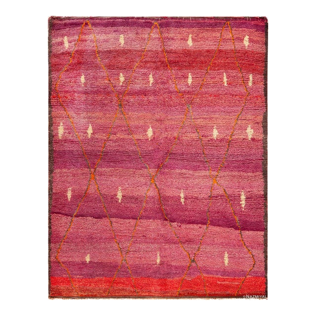 Nazmiyal Collection Berber Design Vintage Moroccan Area Rug For Sale