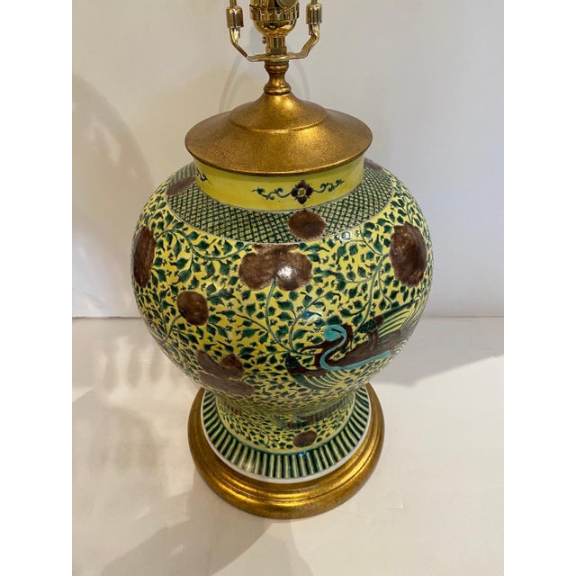 Chinoiserie Early 20th Century Chinese Porcelain Table Lamp For Sale - Image 3 of 6
