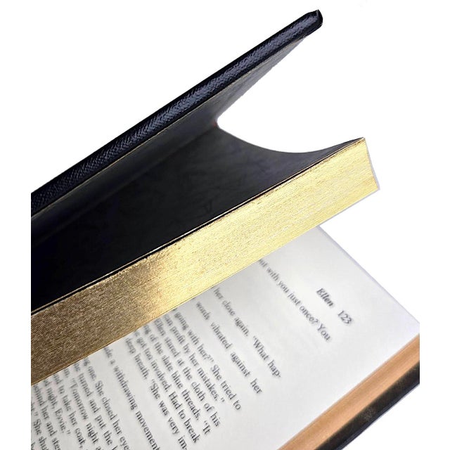 Animal Skin 1989 Leather Special Edition,"A Kiss Before Dying", by Ira Levin, Franklin Library Mystery For Sale - Image 7 of 13