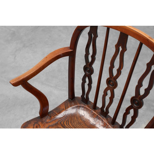 English Windsor Armchair with Oak Seat and Spindle Back, 1800s For Sale - Image 11 of 13