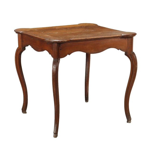 Antique Coffee Table in Walnut and Maple For Sale - Image 10 of 10