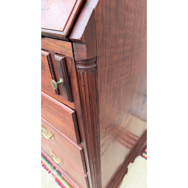 Exceptional Antique Virginia Chippendale Figured Walnut Slant Front Desk, Circa 1760s–1780s For Sale - Image 9 of 12