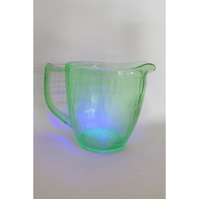 1930s Jeannette Glass Co Green Hex Optic Pitcher Honeycomb Uranium Glass For Sale - Image 17 of 18
