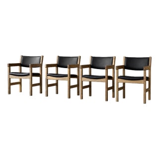 Mid-Century Modern Danish Oak Chairs by Hans J. Wegner for Getama, 1960s, Set of 4 For Sale