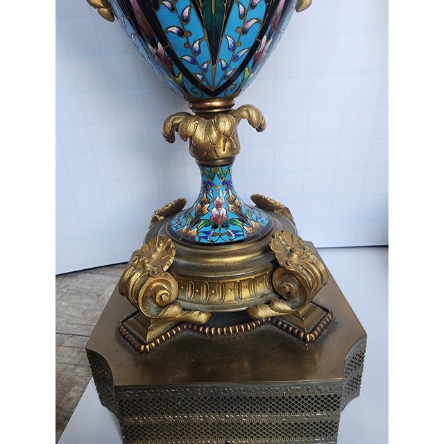French French Gilt Bronze and Champleve Enamel Lamps For Sale - Image 3 of 12