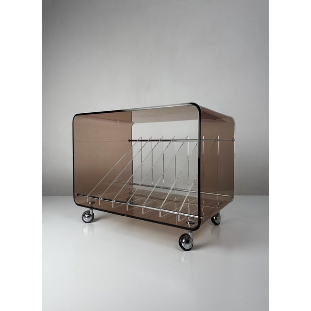 Vinyls Table by Michel Dumas for Roche Bobois, 1970s, in Good conditions. Designed 1970 to 1979 This piece is attributed...