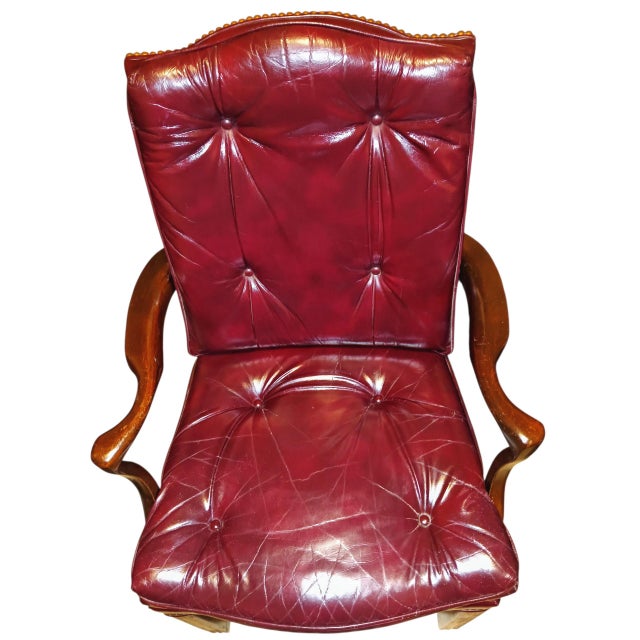 Traditional 1990s Experience Timeless Comfort With Sagefield Leather For Sale - Image 3 of 12