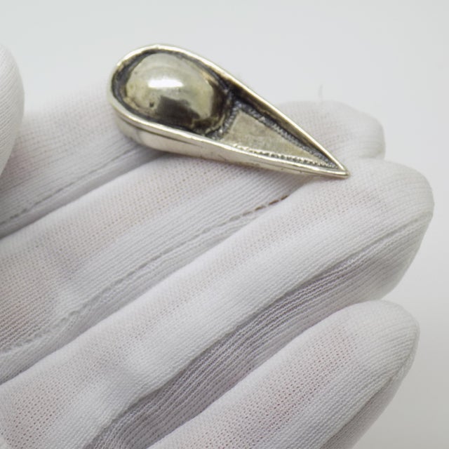 A fine example of traditional Italian silver craftsmanship, showcasing refined detail and timeless design. Estimated...