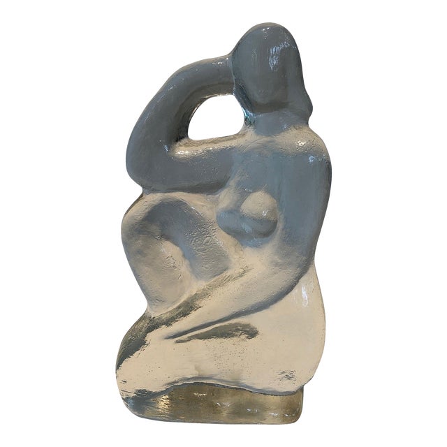 1970s Glass Sculpture Depicting a Nude Woman Posing in the French Art Deco Style For Sale
