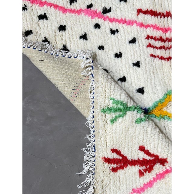 White Handmade Berber Azilal Wool Rug - 9.8 X 6.2 Ft For Sale - Image 8 of 8
