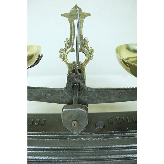Late 19th Century French, Brass and Iron Store Scale For Sale - Image 4 of 8