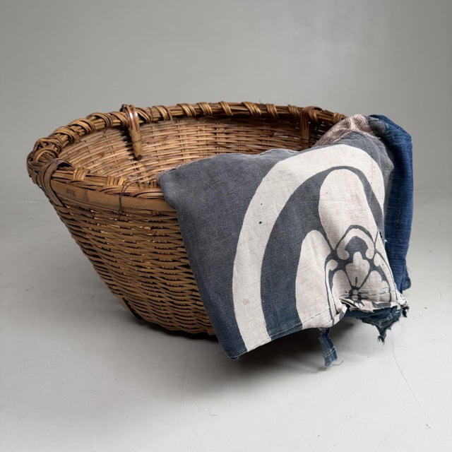 Large Japanese Bamboo Basket, 1950s For Sale - Image 9 of 12