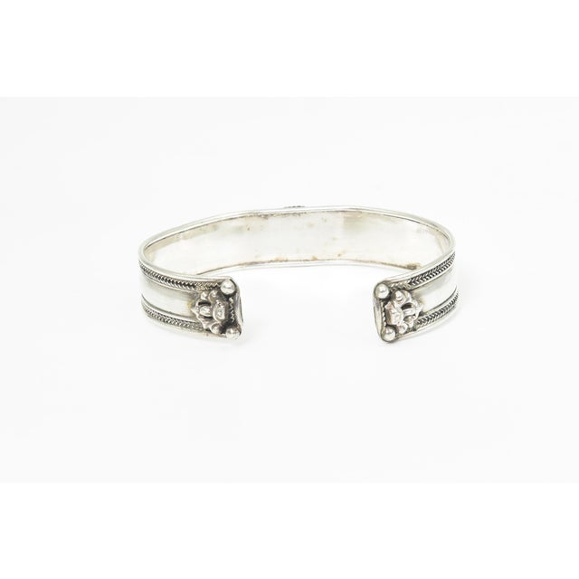 Late 20th Century Opal Sterling Silver Cuff Bracelet For Sale - Image 9 of 10