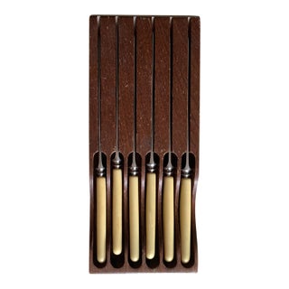 Vintage Allen and West Stainless Steel Steak Knives, Set of 6 with original box For Sale