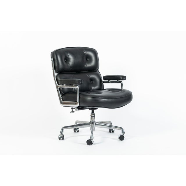 Black Eames Herman Miller Time Life Black Leather Office Chair 2017 For Sale - Image 8 of 14