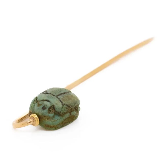 Traditional Antique Egyptian Revival Faience Scarab & 14K Gold Stick Pin For Sale - Image 3 of 11