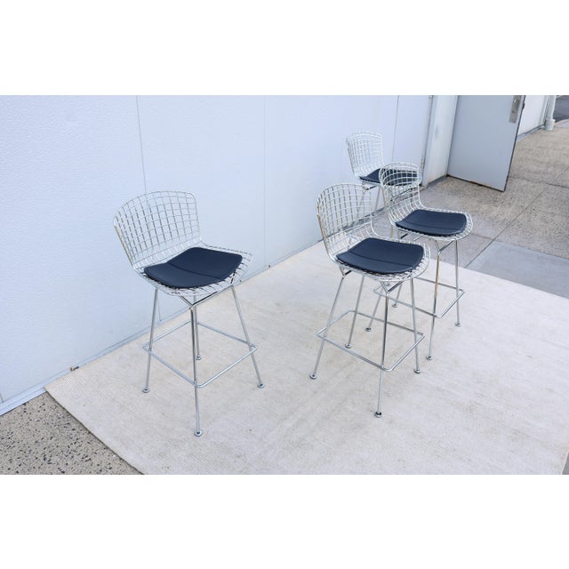 Mid-Century Modern Harry Bertoia for Knoll Bertoia Bar Height Stools - Set of 4 For Sale In New York - Image 6 of 18