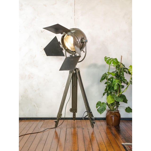 Fiberglass Film Studio Spotlight Floor Lamp from Mole-Richardson, England, 1950s For Sale - Image 15 of 18