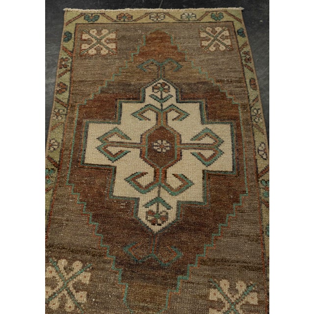 Turkish Mini Rug Oriental Hand Knotted Vintage Rug 1'7" x 2'11" #21274 Explore a curated collection of hallway runners,...