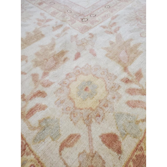 Antique Oushak Carpet, Handmade Turkish Oriental Rug, Beige, Taupe, Soft Gray For Sale In New York - Image 6 of 18