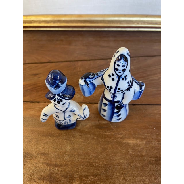 1970s Vintage Blue and White Porcelain Figurine Pair, Hand-Painted Folk Figures For Sale - Image 5 of 10