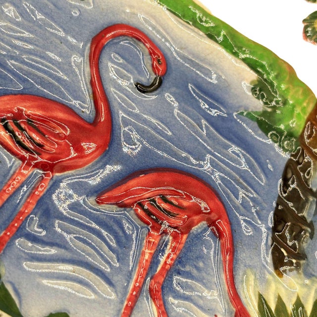 1950s Mid-Century Pottery Florida Beach Pink Flamingo Round Decrotive Wall Plate For Sale - Image 4 of 5