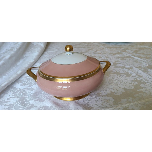Late 20th Century Late 20th Century Fitz & Floyd "Versailles" Dusty Rose Round Covered Vegetable For Sale - Image 5 of 5