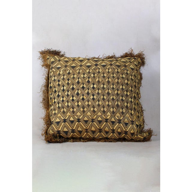 Vintage Showa Cloth Cushion For Sale - Image 5 of 5
