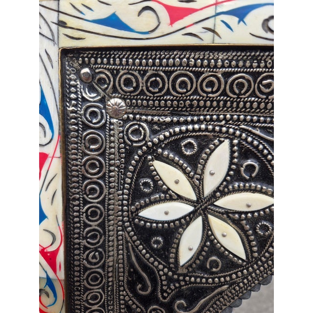 2020s Extra Large Moroccan Resin and Metal Inlay Rectangular Mirror / Kasbah Arch Design For Sale - Image 5 of 6