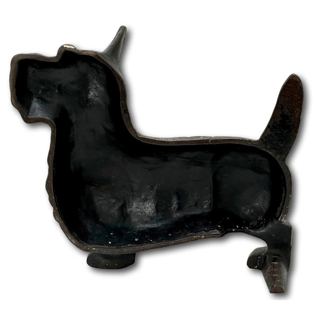 Metal Hard 2 Find Vintage 1930s "Wedge" Type Cast Iron Standing Scottish Terrier - Scottie Dog Doorstop by Spencer Guillford For Sale - Image 7 of 12