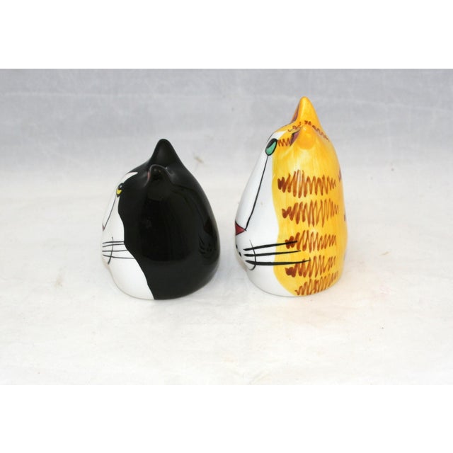 Early 21st Century Vintage Candace Reiter Designs Catzilla Ceramic Hand Painted Salt & Pepper Shakers For Sale - Image 5 of 9