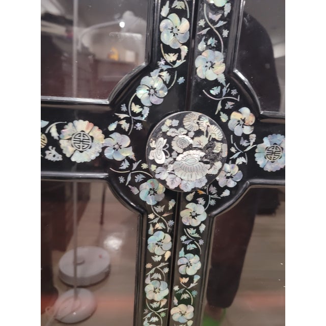 Vintage Korean 3-Piece Mother-of-Pearl Display Cabinet Wall Unit For Sale - Image 9 of 15