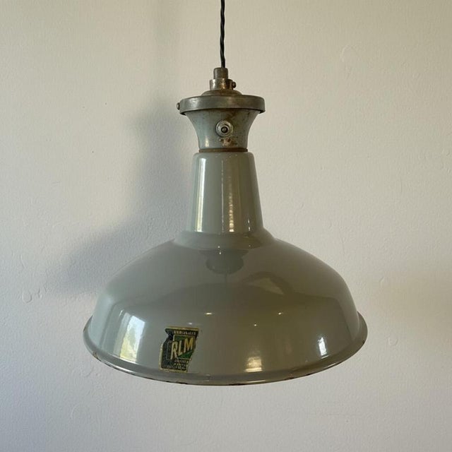 Paint Vintage Industrial Grey Enamel Pendant Light from Benjamin For Sale - Image 7 of 7