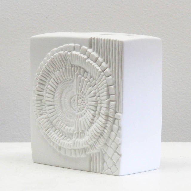 Mid-Century Modern 1960s Vintage Kaiser Bisque Vase For Sale - Image 3 of 10