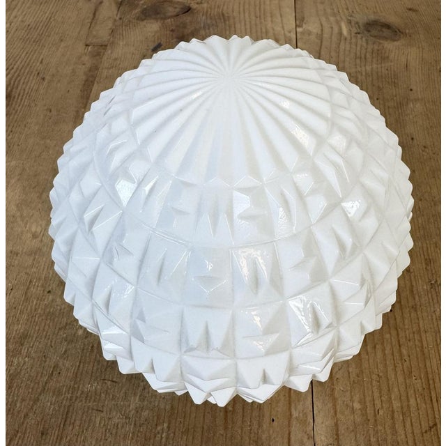 Vintage White Porcelain Wall Light, 1970s For Sale - Image 9 of 12