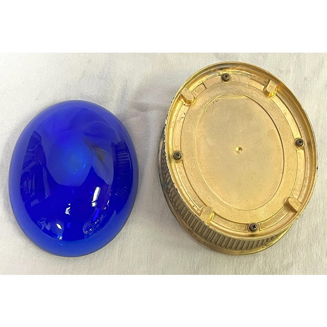 Early 1900's Georgian Style Gold Plate Oval Dish With Blue Glass Liner For Sale - Image 11 of 12