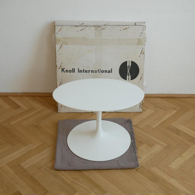 Coffee Table by Eero Saarinen for Knoll, 1960s For Sale - Image 11 of 11