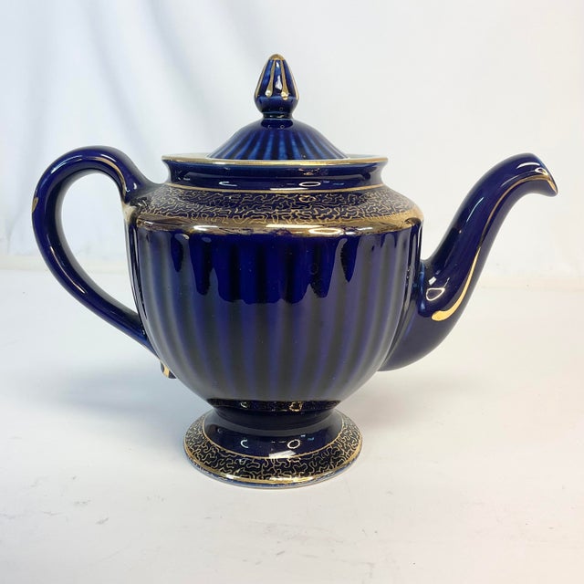 1950s Vintage Art Deco Hollywood Regency Cobalt Tea Pot, Hall China Company. For Sale - Image 9 of 12