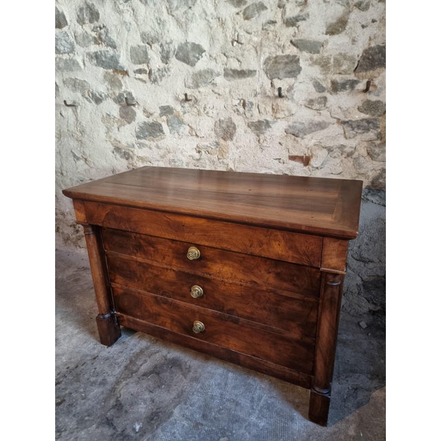 French Empire Walnut Commode, Early 19th Century For Sale - Image 16 of 18