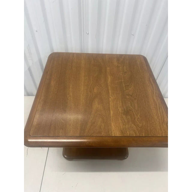 Add timeless elegance to your home with this Ethan Allen Heirloom Pedestal Lamp Table, beautifully crafted in the warm...