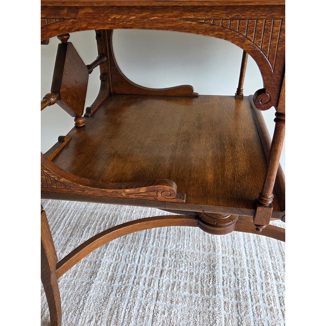 Late Victorian American Art Nouveau Oak Table, Late 19th to Early 20th Century For Sale In Washington DC - Image 6 of 9