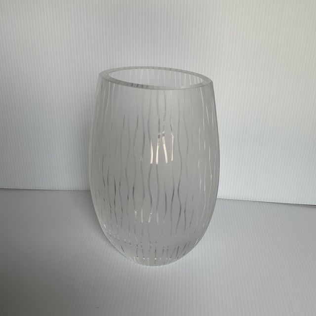 Vintage Penelope Wurr Signed and Numberedj Studio Glass Ovoid Geometric Vase—8” For Sale - Image 4 of 8