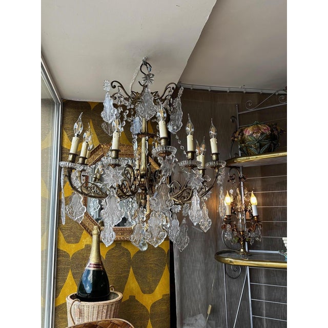 19th Century Crystal and Bronze Chandelier For Sale - Image 17 of 18