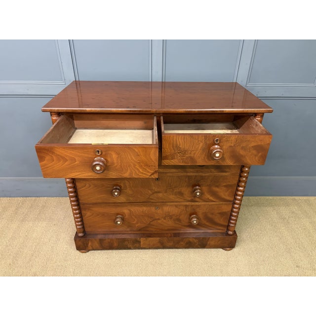 Brown Victorian Mahogany Chest of Drawers, 1860 For Sale - Image 8 of 16