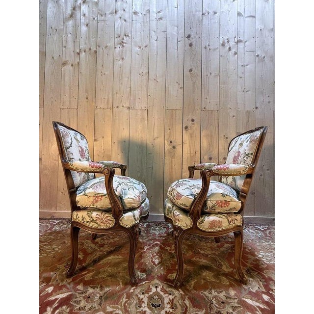 Louis Xv Style Armchairs Upholstered in Floral Fabric, Set of 2 For Sale - Image 5 of 9